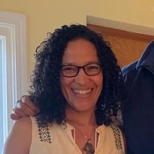 Meet your Posher, Teresa